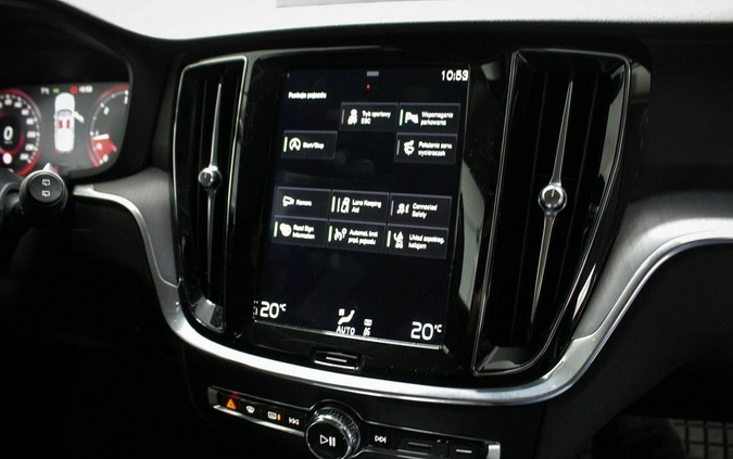 Volvo V60 cena 102900 przebieg: 40000, rok produkcji 2020 z Ostrów Lubelski małe 277